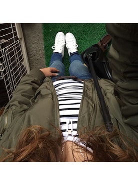 「GU（ジーユー）のアイテム（Tシャツ/カットソー、ブラック系）」を使った、0さん（レディース・155cm）の冬コーディネート