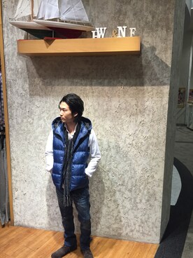 「クルマ移動スタイル」｜ハイダウェイ 直方さん（メンズ・170cm）の秋コーディネート