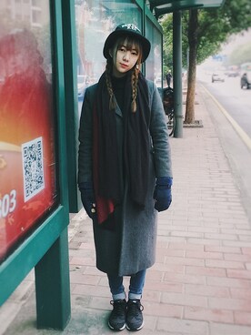 「公交车站」｜CorrineKwanさん（レディース・170cm）の冬コーディネート