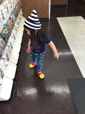 「BOOFOOWOO（ブーフーウー）のアイテム（レギンス/スパッツ、ブルー系）」を使った、sheeeenaさん（キッズ・100cm）の春コーディネート