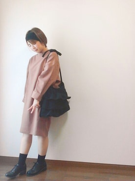 「フリルトート」｜「アイテム（ワンピース/ドレス）」を使った、yakkoさん（レディース・152cm）の秋コーディネート