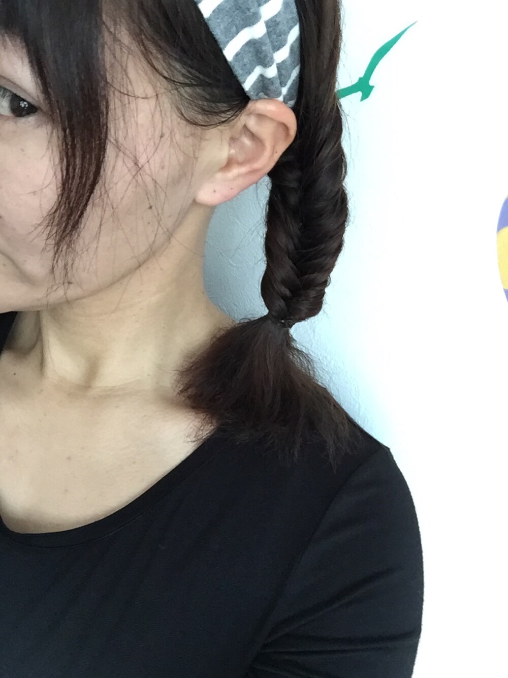 「3coinsのアイテム（ヘアバンド、グレー系）」を使った、Yoshiko さん（レディース・161cm）の冬コーディネートの1枚目の写真