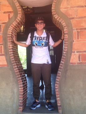 Law Seng Yikさんのコーディネート