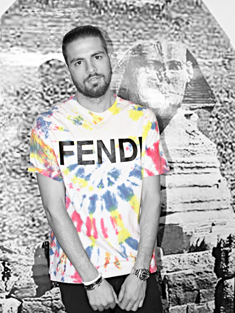 「vintage、FENDI、FRUITION」｜「Archival Resist Dye Fendi Graphic Tee（Tシャツ/カットソー、レッド系）」を使った、FRUITIONLVさん（メンズ・174cm）の冬コーディネートの1枚目の写真