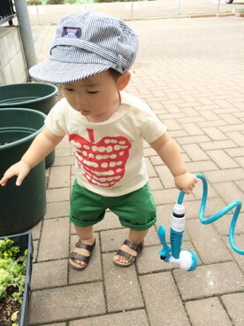 「アイテム（キャスケット）」を使った、youさん（キッズ・70cm）の夏コーディネート