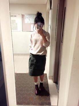 「アイテム（ブーティ、レッド系）」を使った、Lynnさん（レディース・159cm）の秋コーディネート