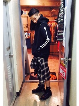 「johnsbyjohnny」｜Shibuya"T" OLD POSTさん（メンズ・175cm）の秋コーディネート