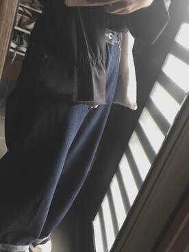 「ZARA（ザラ）のアイテム（Tシャツ/カットソー、ブラック系）」を使った、もも  🍑さん（レディース）の秋コーディネート