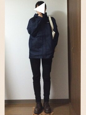 「アイテム（マウンテンパーカー、ブルー系）」を使った、カワウソさん（レディース・165cm）の秋コーディネート