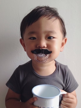 「H&M（エイチ・アンド・エム）のアイテム（Tシャツ/カットソー、グレー系）」を使った、yumiyumiさん（レディース・157cm）の夏コーディネート