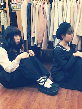 「学校」｜「アイテム（ハンチング/ベレー帽）」を使った、△さん（レディース・157cm）の春コーディネート