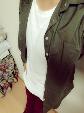 「アイテム（デニムパンツ、レッド系）」を使った、たいせいさん（メンズ・170cm）の秋コーディネート