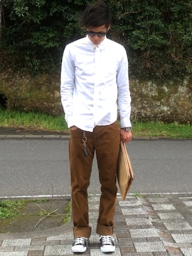 「TALKING ABOUT THE ABSTRACTION（トーキング　アバウト　ジ　アブストラクション）のアイテム（バッグ）」を使った、K.さん（メンズ・180cm）の春コーディネート