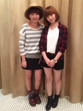 「Dr. Martens（ドクターマーチン）のアイテム（シューズ、レッド系）」を使った、Yu Kiさん（レディース）の秋コーディネート