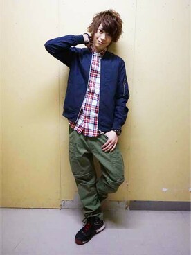 「Right-on（ライトオン）のアイテム（MA-1）」を使った、Right-on 本社スタッフさん（メンズ・175cm）の春コーディネート