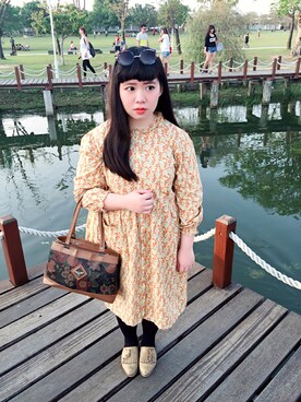 Estell Pengさんのコーディネート