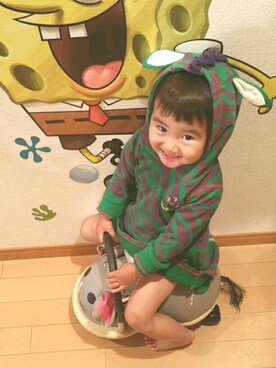 「One deux boo（ワンドゥーブー）のアイテム（ワンピース/ドレス）」を使った、忘羨さん（キッズ・80cm）の春コーディネート