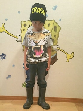 「SISLEY（シスレー）のアイテム（帽子）」を使った、忘羨さん（キッズ・110cm）の夏コーディネート