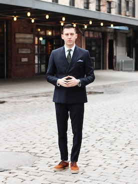 「streetfashionphotographer」｜「アイテム（パンツ）」を使った、MustafaKacarさん（メンズ・183cm）の春コーディネート