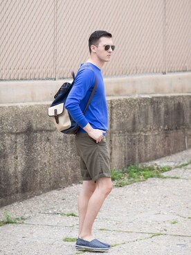 「ALDO（アルド）のアイテム（バッグ）」を使った、MustafaKacarさん（メンズ・183cm）の春コーディネート