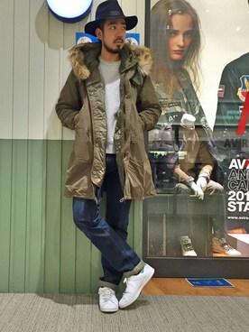 「AVIREX（アヴィレックス）のアイテム（モッズコート）」を使った、KJさん（メンズ・181cm）の秋コーディネート