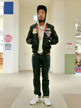 「USA」｜「アイテム（ジャケット/アウター）」を使った、KJさん（メンズ・181cm）の冬コーディネート