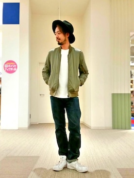 「AVIREX（アヴィレックス）のアイテム（ナイロンジャケット）」を使った、KJさん（メンズ・181cm）の冬コーディネート