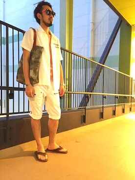 「AVIREX（アヴィレックス）のアイテム（サンダル）」を使った、KJさん（メンズ・181cm）の春コーディネート