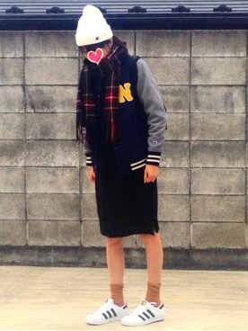 「Champion（チャンピオン）のアイテム（スタジャン）」を使った、AYU∞さん（レディース・165cm）の冬コーディネート