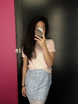 「FOREVER 21（フォーエバー トゥエンティーワン）のアイテム（Tシャツ/カットソー、ピンク系）」を使った、bekahさん（レディース）の春コーディネート