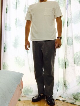 「HARE（ハレ）のイージーアンクルスラックス【HARE】（スラックス、グレー系）」を使った、kokiさん（メンズ）の夏コーディネート