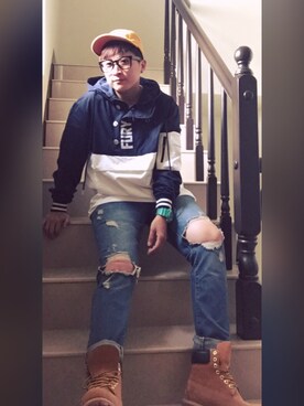 「Timberland（ティンバーランド）のアイテム（ブーツ、イエロー系）」を使った、L.Tさんの秋コーディネート