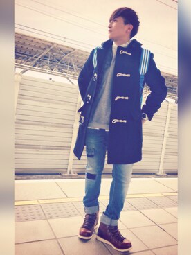 「UNIQLO（ユニクロ）のアイテム（ジャケット/アウター、ブルー系）」を使った、L.Tさんの冬コーディネート