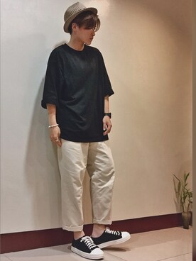 「CASIO（カシオ）のアイテム（アナログ腕時計、ブラック系）」を使った、L.Tさんの夏コーディネート