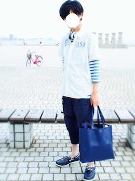 「AVIREX（アヴィレックス）のアイテム（モカシン/デッキシューズ）」を使った、ミリタさん（メンズ・166cm）の夏コーディネート