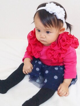 「韓国子供服のアイテム（Tシャツ/カットソー、ピンク系）」を使った、saraさん（キッズ・80cm）の冬コーディネート