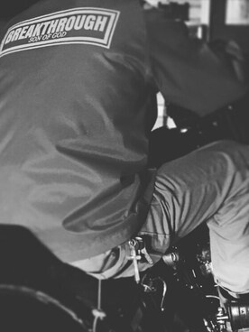 「アイテム（ナイロンジャケット）」を使った、ELMOさん（メンズ・170cm・10代）の夏コーディネート