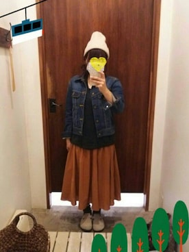 「キャメルスカート」｜「アイテム（ジャケット/アウター）」を使った、こたえさん（レディース・147cm）の秋コーディネート