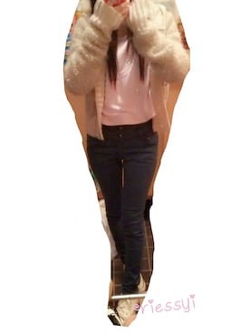 りえっしーさんのコーディネート