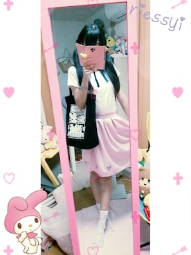 りえっしーさんのコーディネート