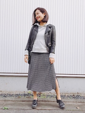 猪鼻ちひろさん（レディース・150cm）の秋コーディネート