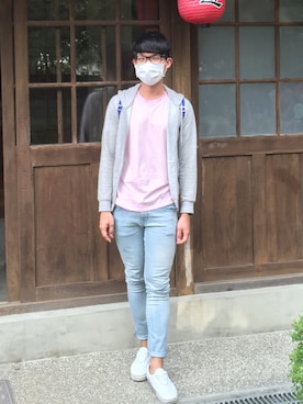 Talio Liさん(メンズ・175cm)の春コーディネート