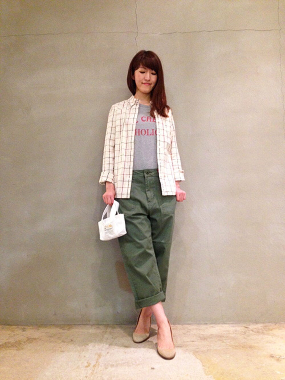 「パンツ、ミリタリー、durbuy、cher、holiday、army、bed&breakfast、holidayパンツスタイル、holiday2015SPRINGコーデ、holiday2015SUMMERコーデ」｜「HOLIDAYのARMY PANTS アーミーパンツ（その他パンツ、グリーン系）」を使った、Articlegirl_askaさん（レディース・157cm）の春コーディネートの1枚目の写真