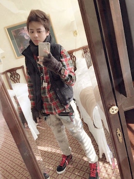 「Abercrombie&Fitch（アバークロンビーアンドフィッチ）のアイテム（ダウンベスト）」を使った、Jin_YNWA96さん（メンズ・173cm）の春コーディネート