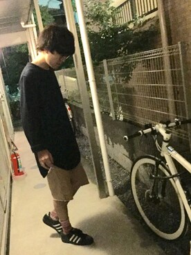 「VANS（バンズ）のアイテム（チノパンツ）」を使った、相 良さん（メンズ・170cm）の秋コーディネート