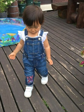 「babyGAP（babyGAP）のアイテム（サロペット/オーバーオール、ブルー系）」を使った、773.nさん（キッズ）の秋コーディネート