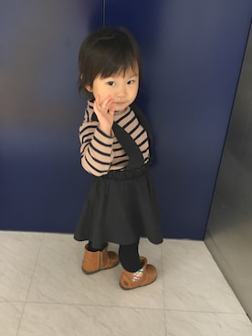 「petit main（プティマイン）のアイテム（ワンピース、ブラウン系）」を使った、773.nさん（キッズ）の秋コーディネート