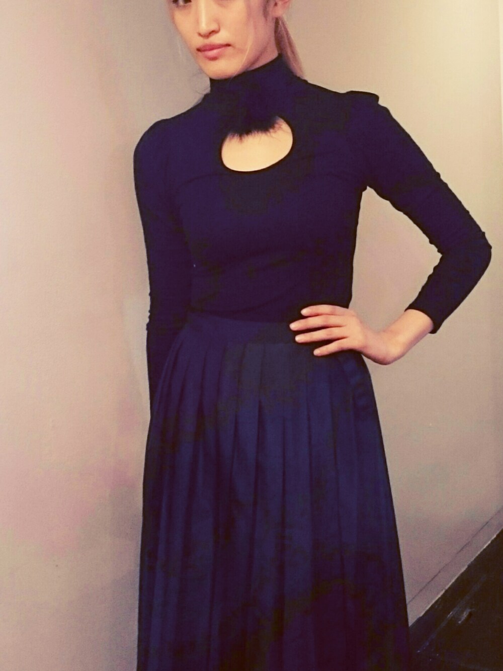 「skirt、kriss soonik、cherietokyo、CHERIE、krisssoonik、sporty」｜「CHERIEのCHERIE SKIRTC0639（スカート、ブラック系）」を使った、sakura_yokomachiさん（レディース・172cm）の冬コーディネートの1枚目の写真