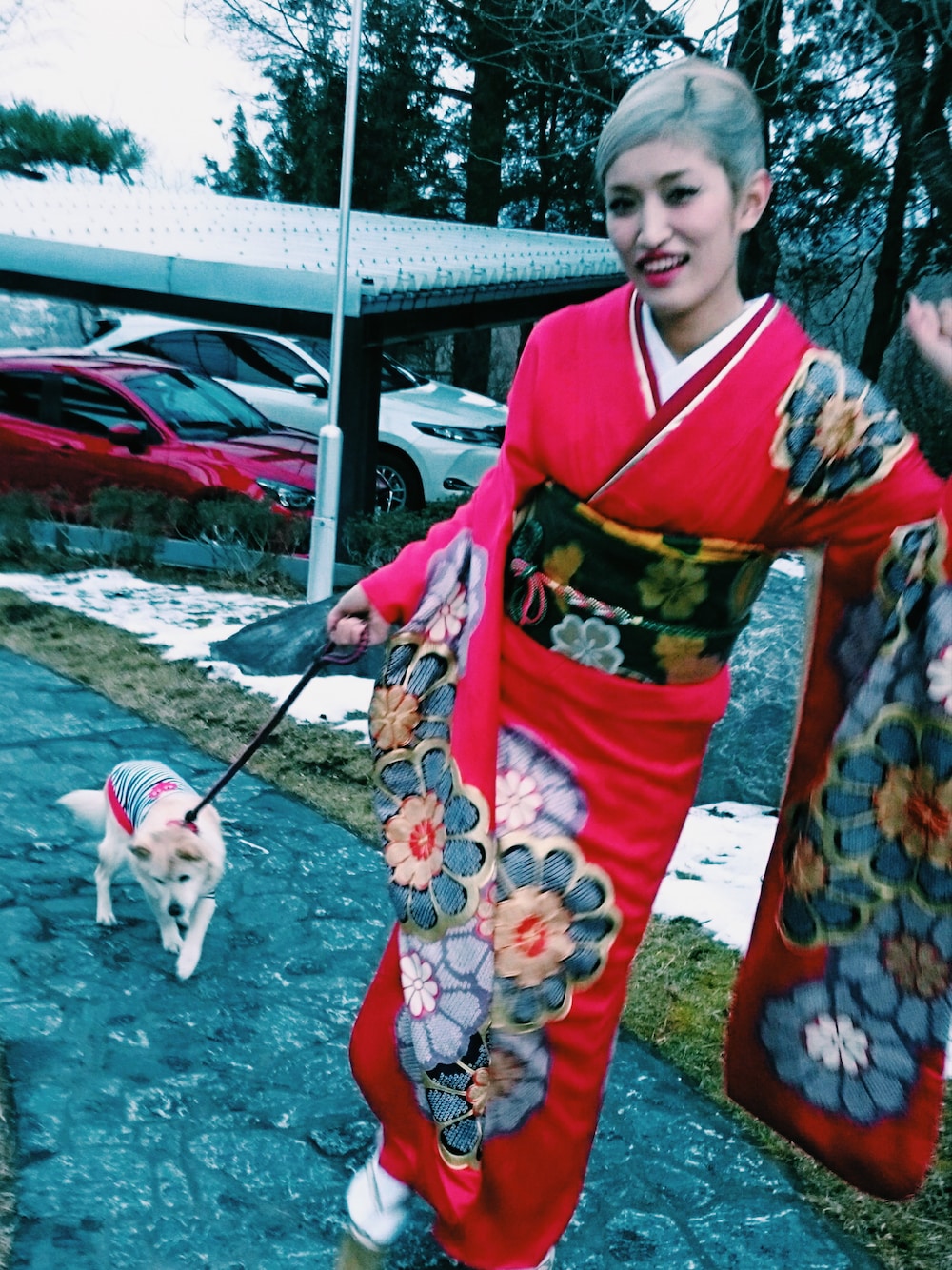 「真紅、賀正、kimono、2016、晴れ着」｜「CANNABIS LADIESのアイテム（その他、レッド系）」を使った、sakura_yokomachiさん（レディース・172cm）の冬コーディネートの1枚目の写真