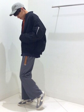 「SENSE OF PLACE by URBAN RESEARCH（センスオブプレイスバイアーバンリサーチ）のアイテム（MA-1）」を使った、Takuya Matsunoさん（メンズ・171cm）の秋コーディネート